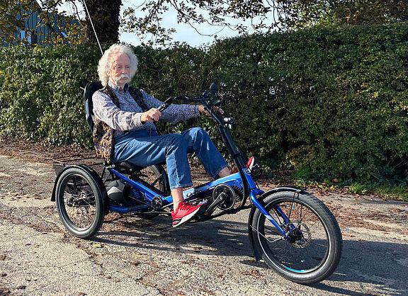 Jean Pütz auf einem HP Velotechnik Delta tx Dreirad